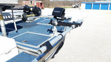 Load image into Gallery viewer, TRANSDUCER POLE SYSTEM TPS-100 MULTI AXIS MOUNT