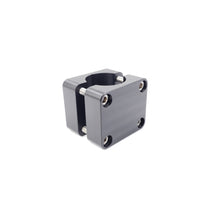 Load image into Gallery viewer, 0 DEGREE LOWRANCE ACTIVE TARGET TRANSDUCER MOUNT ADAPTER  FOR  1.125"-1.375" SHAFTS